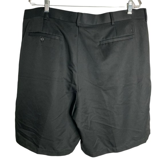 PGA Tour Mens Golf Shorts 42 Black Pleated Front Pockets Button Zip - Picture 3 of 4